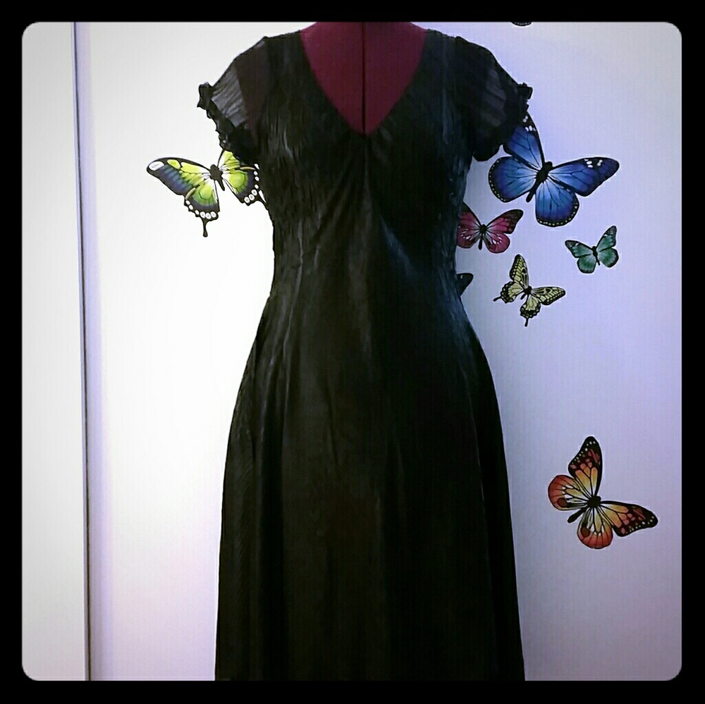 Komarov dress